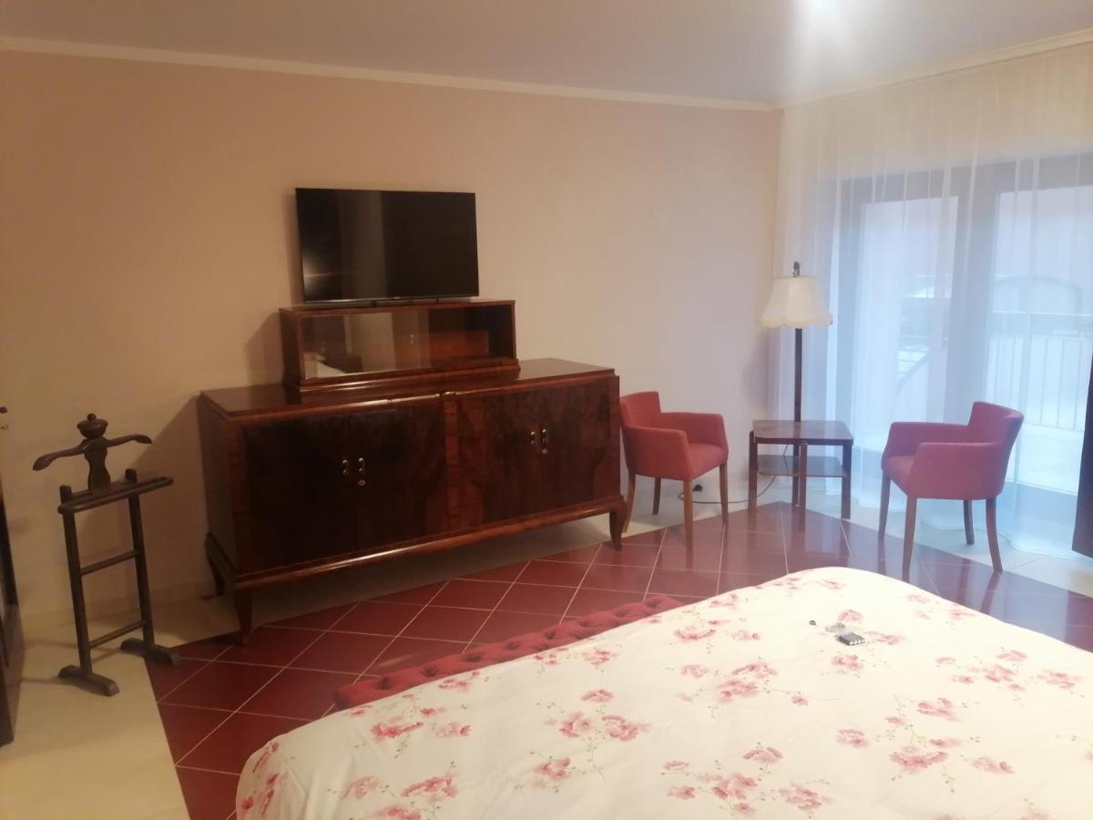 Frikulin Hotell Prostějov Exteriör bild
