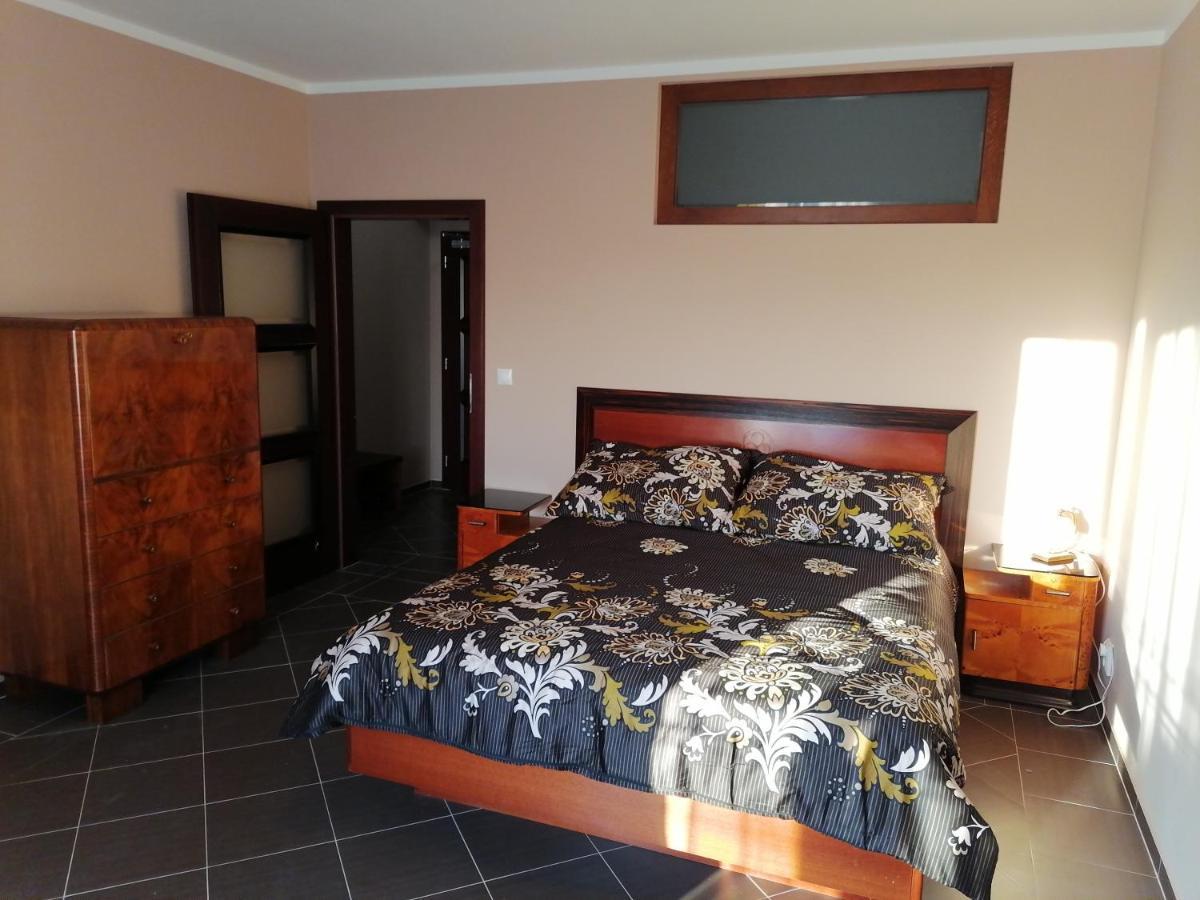 Frikulin Hotell Prostějov Exteriör bild