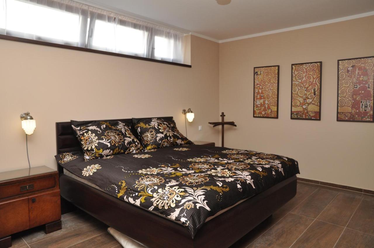 Frikulin Hotell Prostějov Exteriör bild