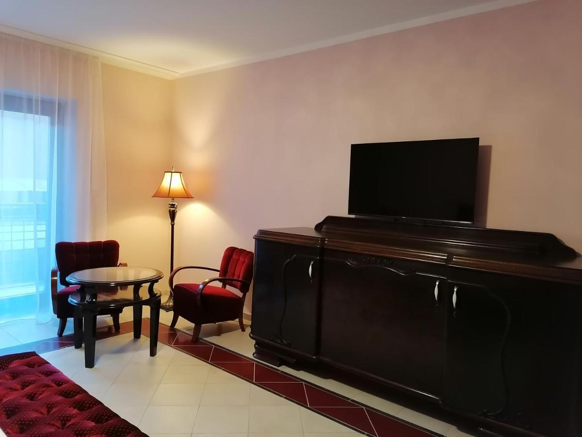 Frikulin Hotell Prostějov Exteriör bild