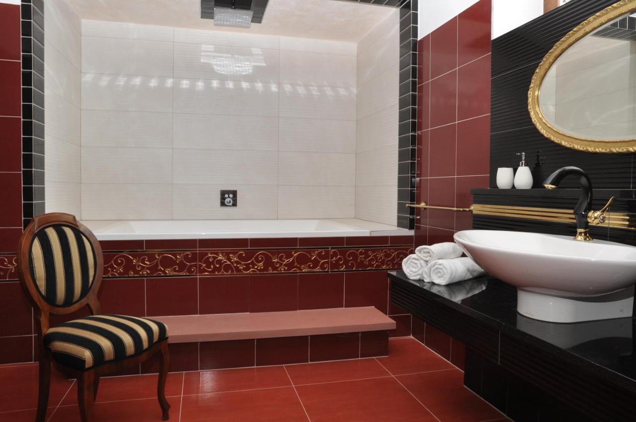Frikulin Hotell Prostějov Exteriör bild